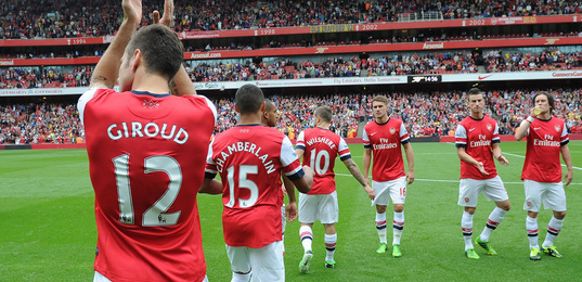 国际雪联世界杯：谷爱凌逆转夺得赛季首个世界杯分站赛冠军（谷爱凌逆转称冠，拿下本赛季首个国际雪联世界杯分站冠军）