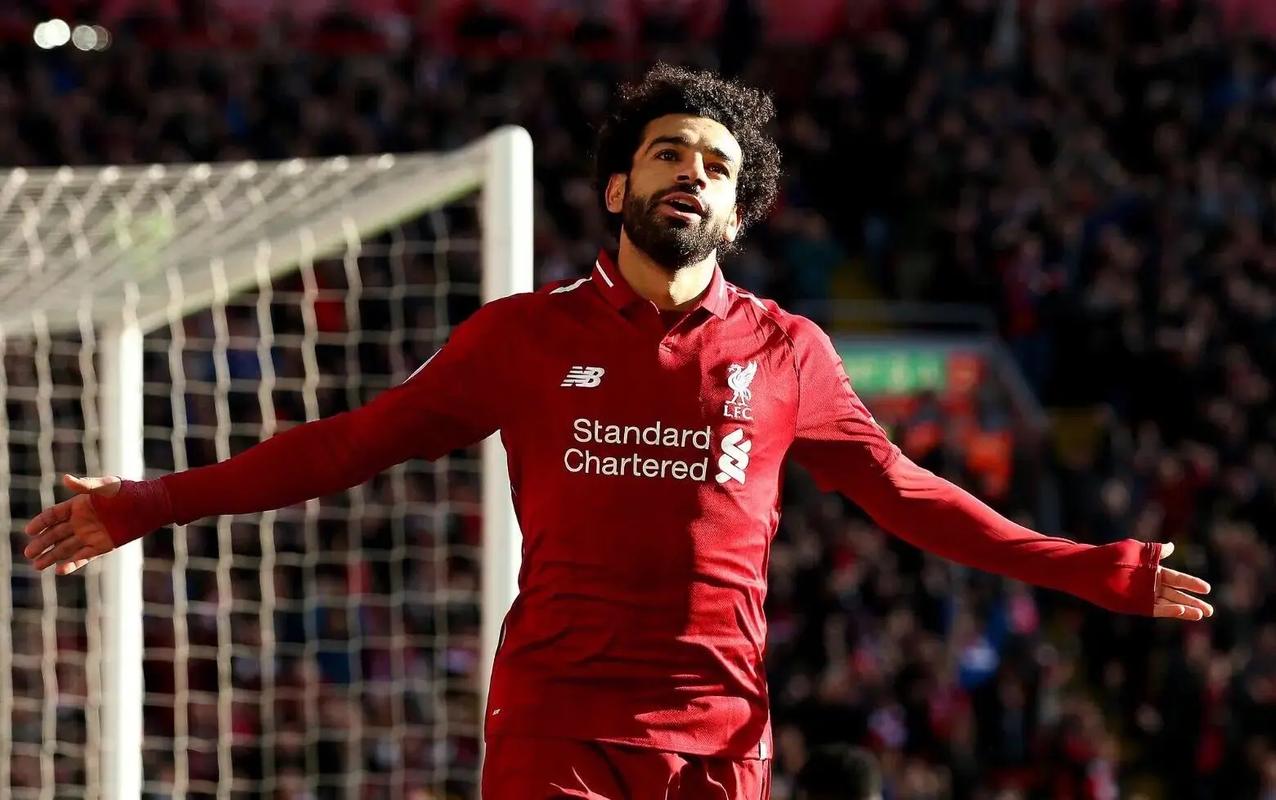 德天空：拜仁引进费耶诺德右后卫里德的谈判正在取得进展（德天空：拜仁引进费耶诺德右后卫里德的转会谈判正稳步推进）