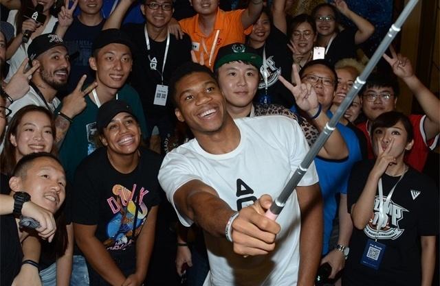 TA：红军尚未正式报价伊萨克，纽卡未惩罚球员&一切皆有可能（TA：利物浦尚未就伊萨克提交正式报价，纽卡未对球员处罚，后续一切仍有可能）