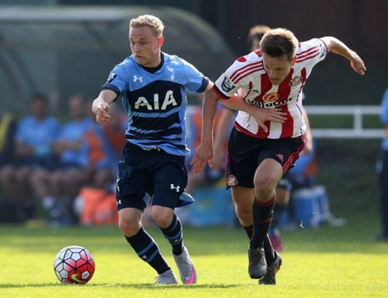 杰拉德·马丁：看了皇马比赛但意义不大，因为黄潜也紧追不舍（杰拉德·马丁：皇马战况参考有限，黄潜仍步步紧逼）