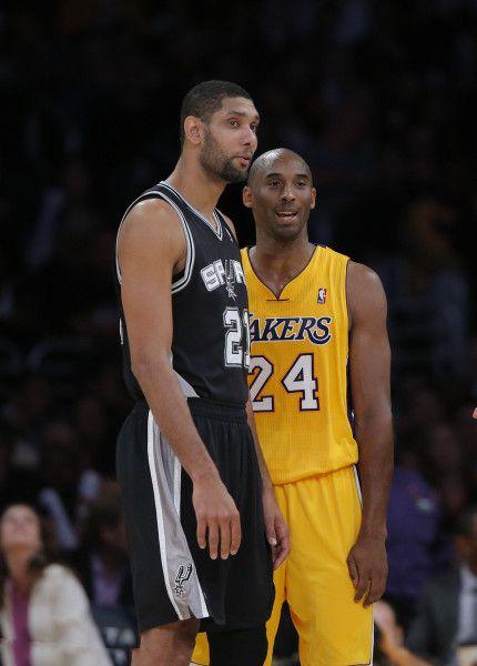 传闻：枪手、蓝军、红军、曼联和拜仁与卡马文加联系在一起（曝卡马文加成豪门目标：枪手、蓝军、红军、曼联与拜仁均被传有意）