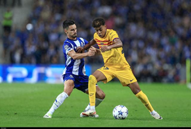 曼联欲邀“世界级”主帅接替阿莫林，据称其“实力优于阿尔特塔”（曝曼联有意邀世界级名帅接班阿莫林，被指实力在阿尔特塔之上）