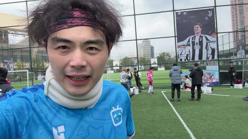 吉文：切尔西现在有点后劲不足，他们状态有所下滑（吉文：切尔西后程乏力，整体状态走低）