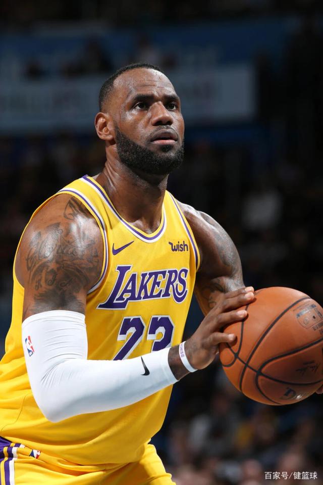 莫雷托：米兰和迈尼昂达成协议后搁置续约，球员接近离队（莫雷托：米兰与迈尼昂同意暂缓续约，球员离队在即）