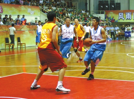 提前1轮上岸！梅州2-2英博，三镇和新鹏城确定保级成功（梅州2-2英博，三镇与新鹏城提前一轮锁定保级）