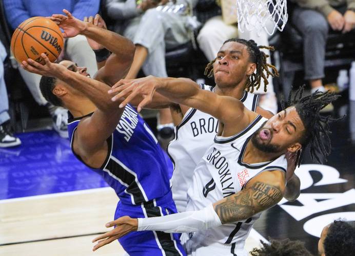 斯基拉：罗马已向切利克开3年新合同，一些欧洲俱乐部正在关注（斯基拉：罗马向切利克提供三年新约，欧洲多家俱乐部关注）