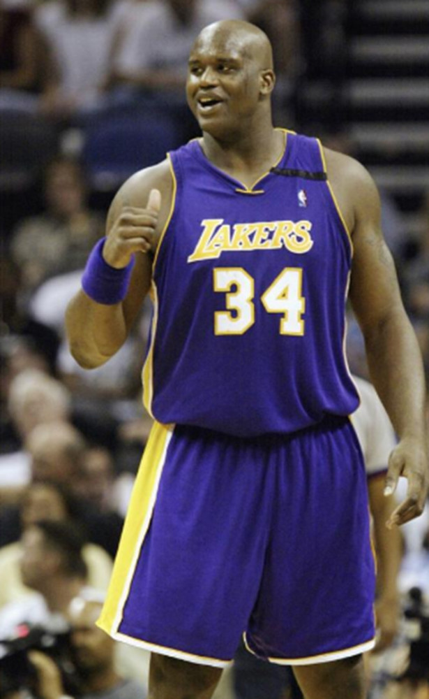 赵鹏：邵佳一人品很不错且性价比高，不行再归化两三个外援（赵鹏谈邵佳一：人品过硬、性价比高；若效果不佳再考虑归化两三名外援）